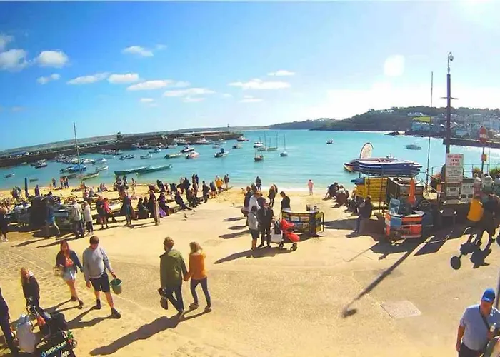 The Nest - St Ives